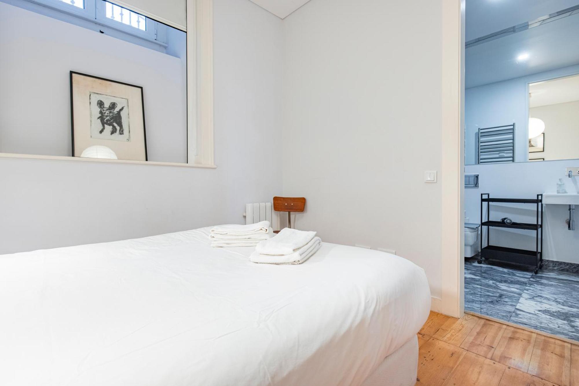 Castelo Design Aparment W/ Balcony & Super View By Lovelystay Lisabona Exterior foto