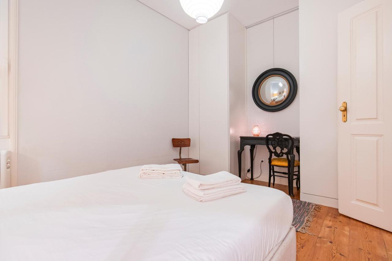Castelo Design Aparment W/ Balcony & Super View By Lovelystay Lisabona Exterior foto